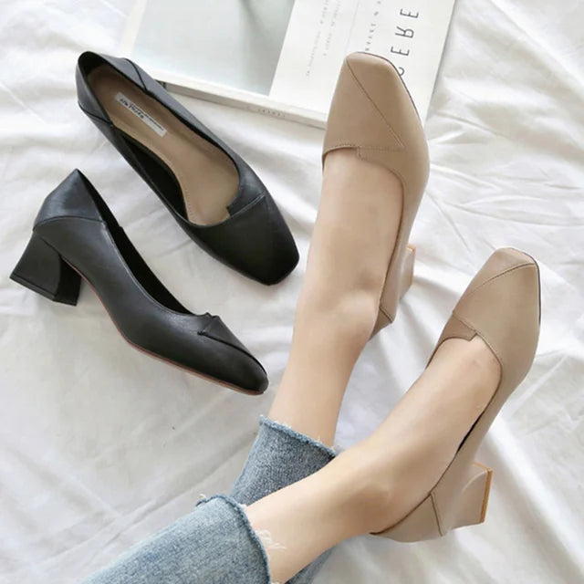 太めヒールパンプス 在庫一掃、人気商品、多くのお客様にご好評いただき、お客様満足度96%、まもなく売り切れる、ラスト1時間、興味のある人は是非!