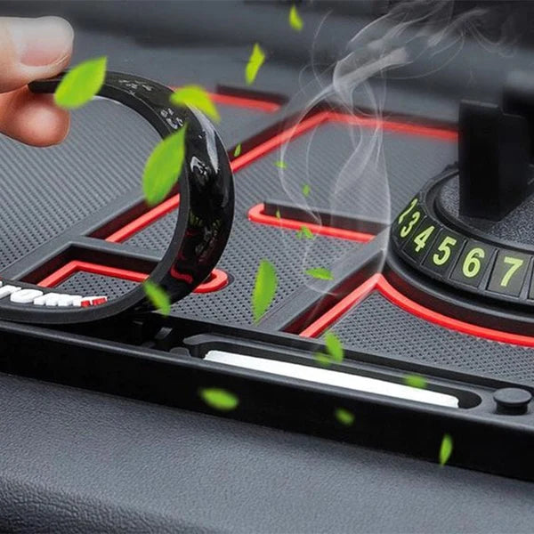 🔥 50% オフ 🎁 [4-in-1 ノンスリップ車用電話パッド]